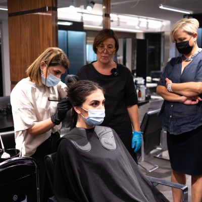 Yiouli Vamvakerou - Amazon Keratin - Liss 10 Bubblegum - educational workshop picture 11